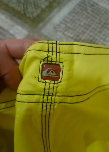 Sarı Quiksilver Baskılı Mini Erkek Deniz Şortu - Görsel 4