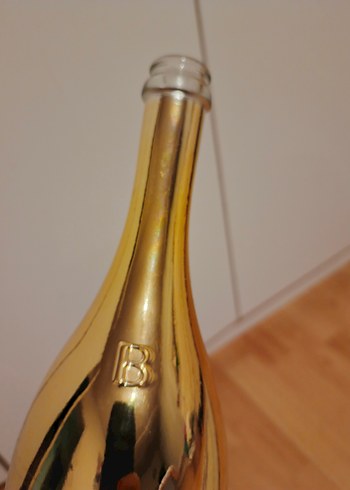 Parlak Altın Renkli Vazo - Görsel 3