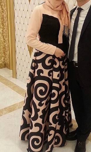 Müslima wear marka sadece 1 kere giyildi yepyeni üst beden 40, e