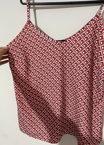 Kırmızı V Yaka Askılı Bluz - Görsel 2