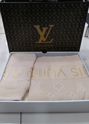 Louis Vuitton Havlu 
