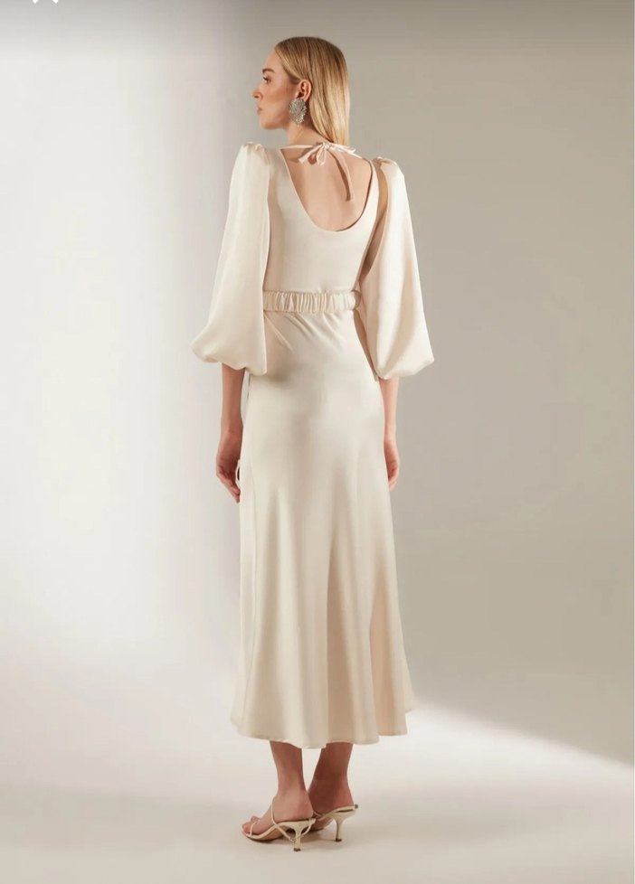 Betty & Sam Heleny özel tasarım ekru elbise - Görsel 3