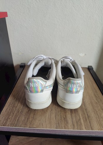 39 Beden beyaz Renk nike court vision low Spor ayakkabı