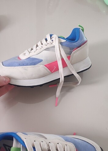 Zara orjinal Erkek çocuk spor ayakkabısı