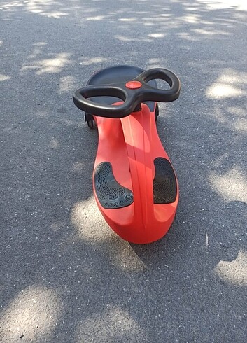 Beden kırmızı Renk SWING CAR KAYKAY