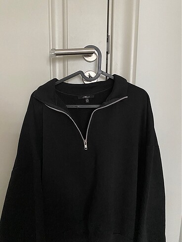 l Beden siyah Renk Sweatshirt