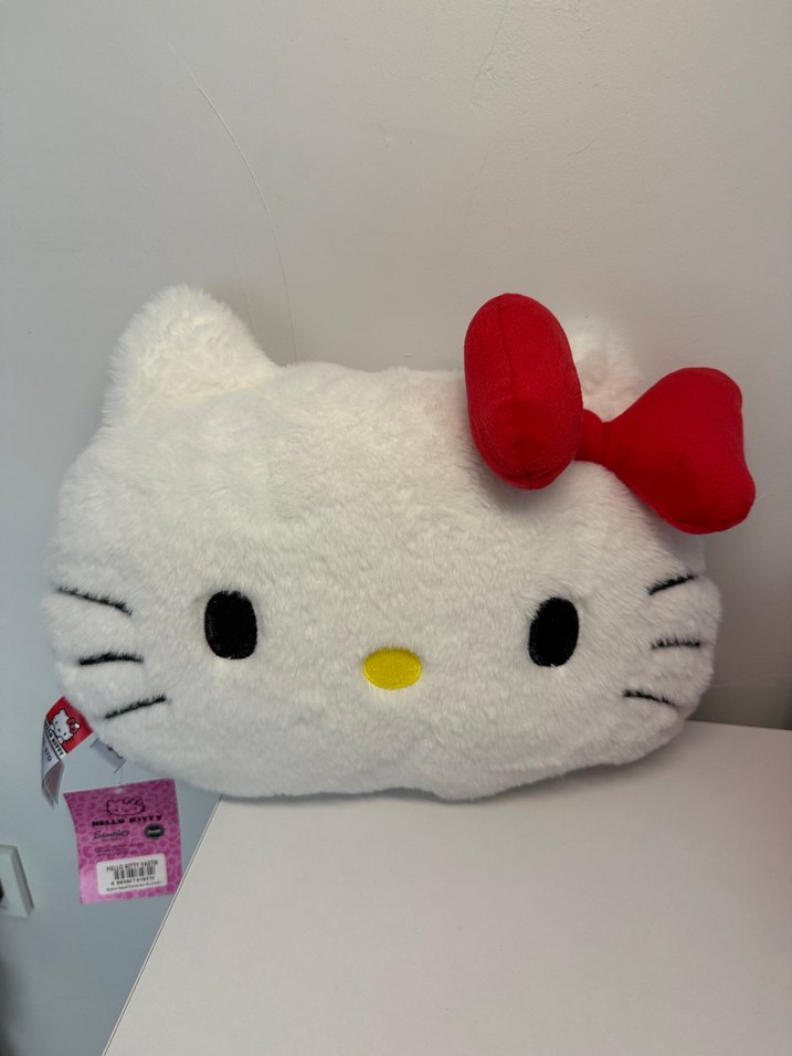 Hello Kitty Peluş Figürlü Yastık - Beyaz - 38x40cm - Görsel 3
