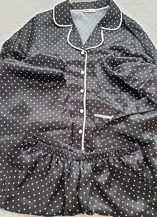 l Beden siyah Renk Kom Pijama Takımı L Beden