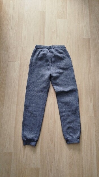 LC Waikiki 7-8 yaş kız çocuk eşofman altı.Okul için ideal.İçi sardonlu