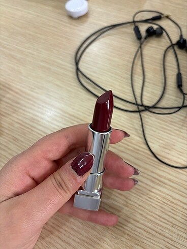 Maybelline Ruj 388