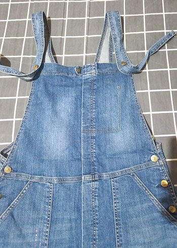 Kadın Mavi Denim Askılı Şort Tulum - Görsel 2