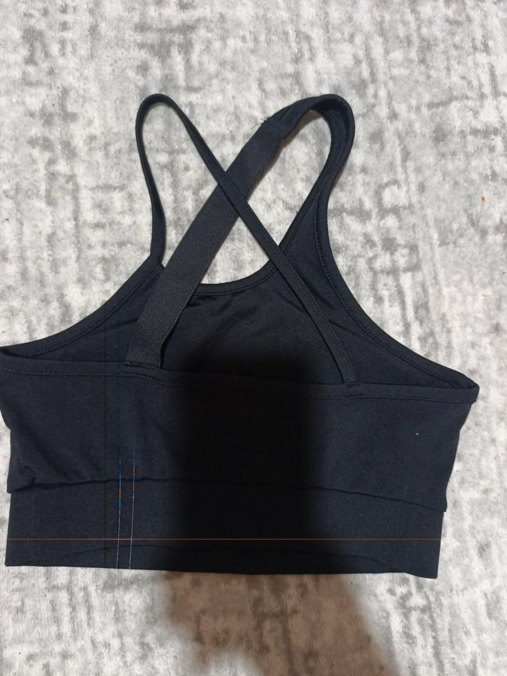 Gri ve Siyah Sporcu Sütyeni - Görsel 3