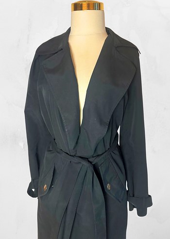 Siyah Kuşaklı Uzun Kadın Trençkot - Görsel 6