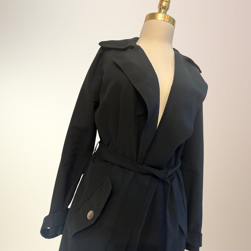 Siyah Kuşaklı Uzun Kadın Trençkot - Görsel 2