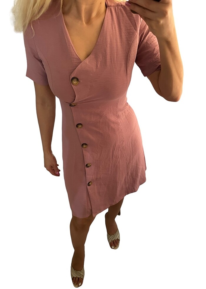 PEMBE DÜĞMELİ BAYAN ELBİSE - Görsel 2