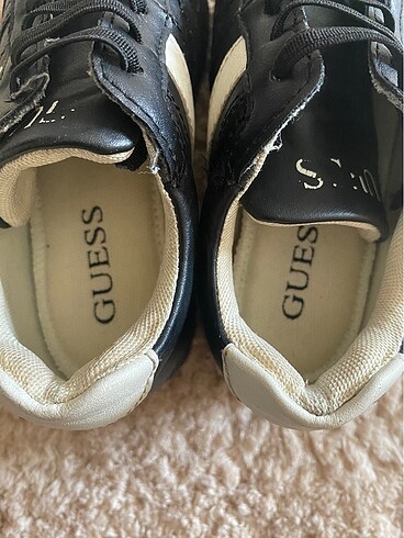 31 Beden siyah Renk Guess çocuk spor ayakkabı