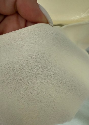36 Beden beyaz askılı tül detaylı bluz