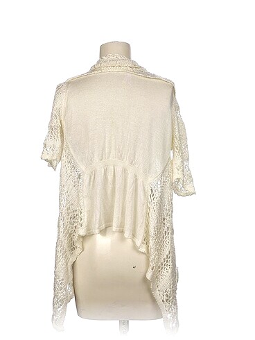 m Beden PreLoved Hırka %70 İndirimli.