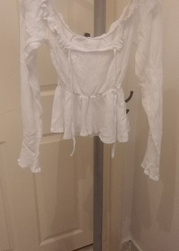 Üst, şort, ayakkabı - Görsel 5