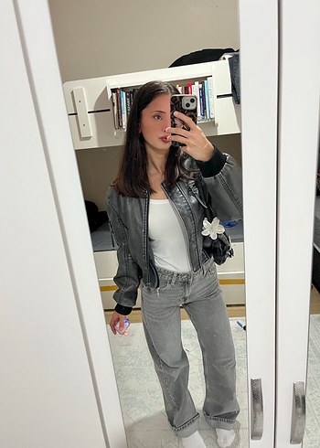 Bershka Gri Bağlama Desenli Rahat Kesim Kadın Kot Pantolon