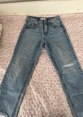 34 Beden Stradivarius D96