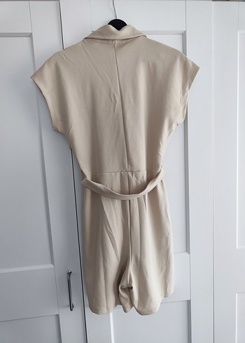 Düğmeli Kısa Bej Tulum - Görsel 2