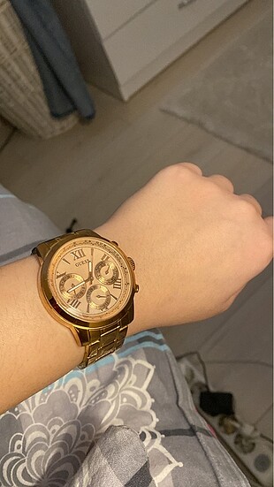 Guess Guess Rose Gold Kol Saati