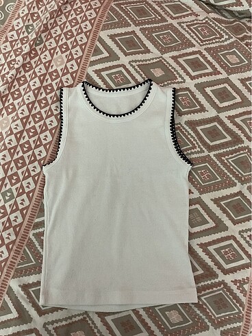 Beyaz üst body