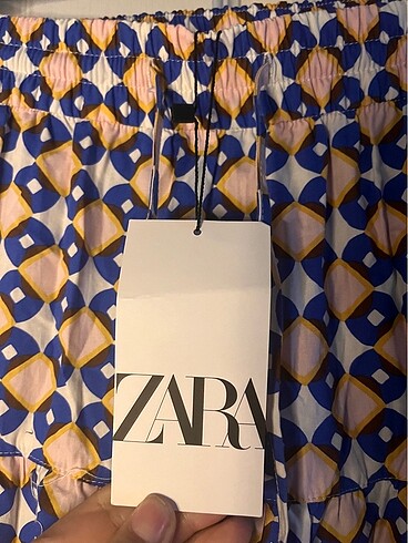 Zara Zara etek
