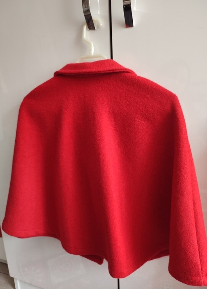 Kırmızı Kaşe Çocuk Panço - Görsel 2