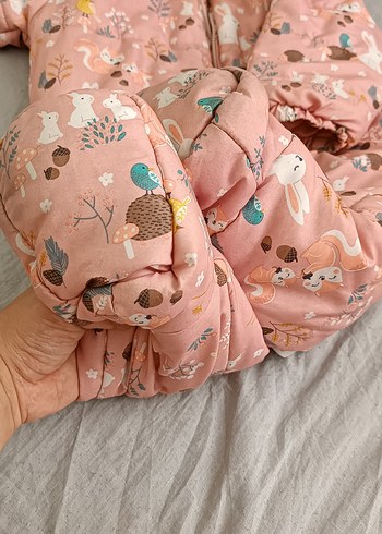 Kız Bebek Pembe Desenli Kürklü Tulumu - Görsel 2