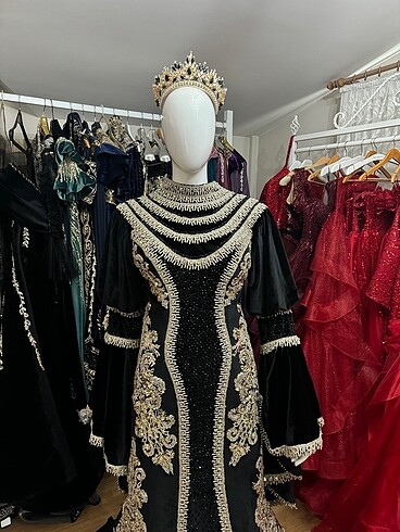 Aysira Bindallı