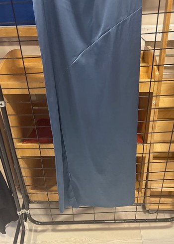 Zara Kadın Mavi Uzun Saten Elbise - Görsel 3