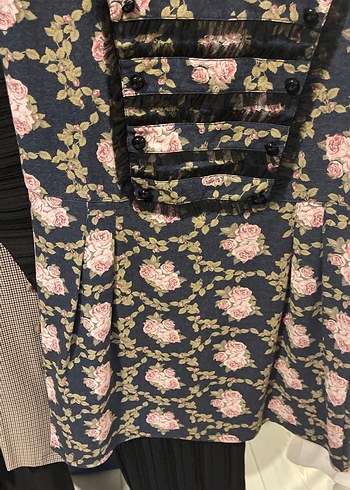 Çiçek Desenli Uzun Straplez Düğmeli Kadın Yelek - Görsel 4