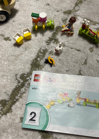 LEGO Friends Hot Dog Arabası Oyuncak Seti - Görsel 3