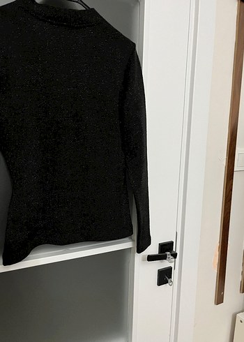 networkSiyah V Yakalı Kadın Bluz - Görsel 7