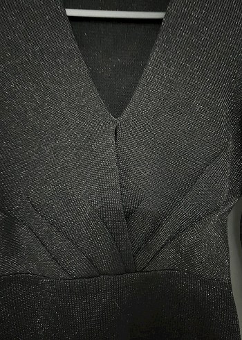 networkSiyah V Yakalı Kadın Bluz - Görsel 5