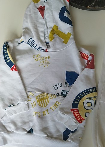 Beyaz Baskılı Kapüşonlu Erkek Eşofman Takımı - Görsel 2