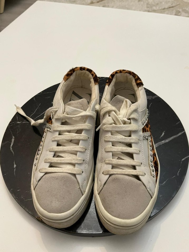 Leopar Desenli Beyaz  Spor Ayakkabızara marka.38numara - Görsel 2