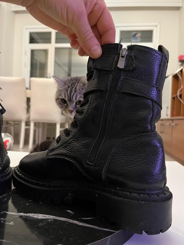 Siyah Deri Rock Punk Tokalı Kadın Bot - Görsel 4