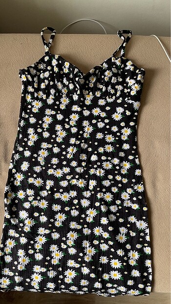 Bershka elbise çiçekli