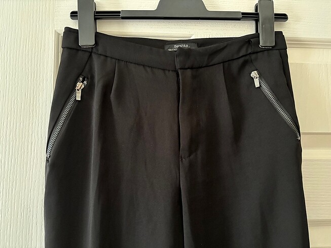 Bershka Yazlık ince kumaş pantolon