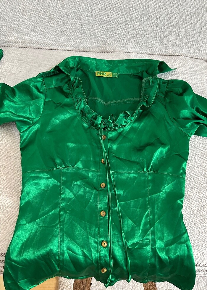 Vintage saten fırfırlı gömlek - Görsel 2