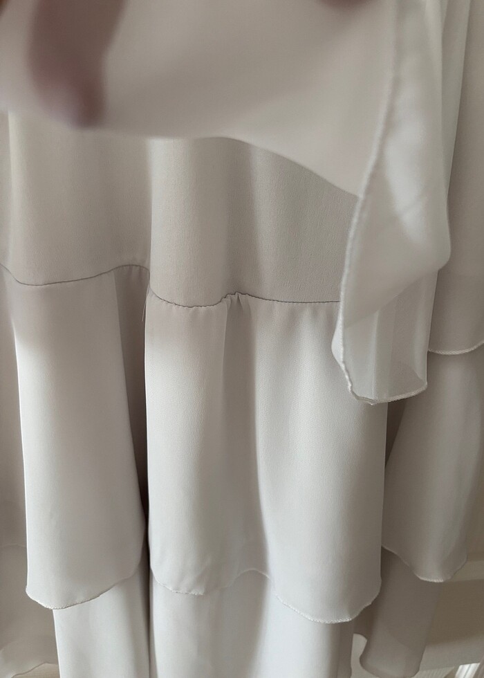 Abiye fırfırlı elbise - Görsel 3