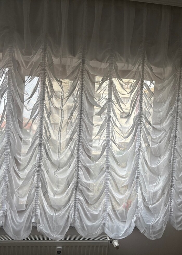 2 adet tül balon peluşlu perde - Görsel 5