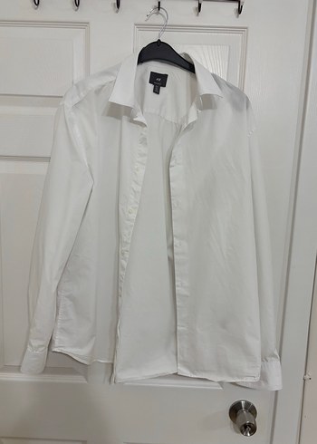 H&M Beyaz Gomlek