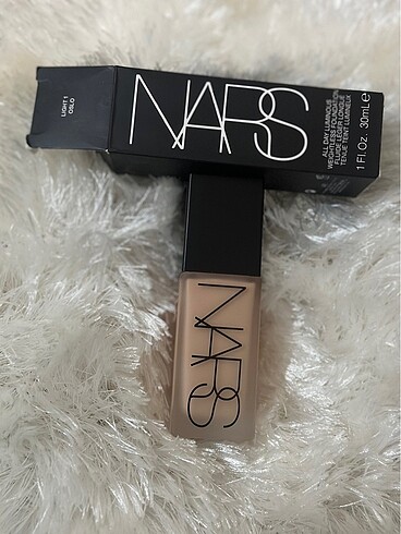 Nars Nars fondöten