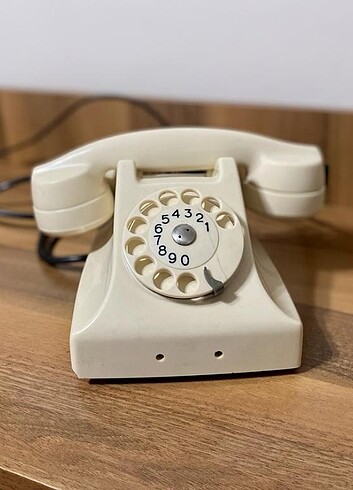 Çevirmeli telefon 
