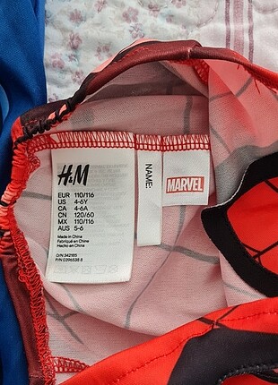 H&M Marvel Spiderman Kostüm 