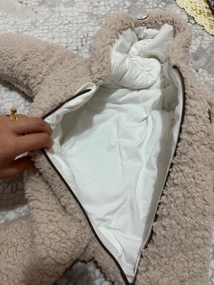 Bej Kürklü Bebek Tulumu - Görsel 4